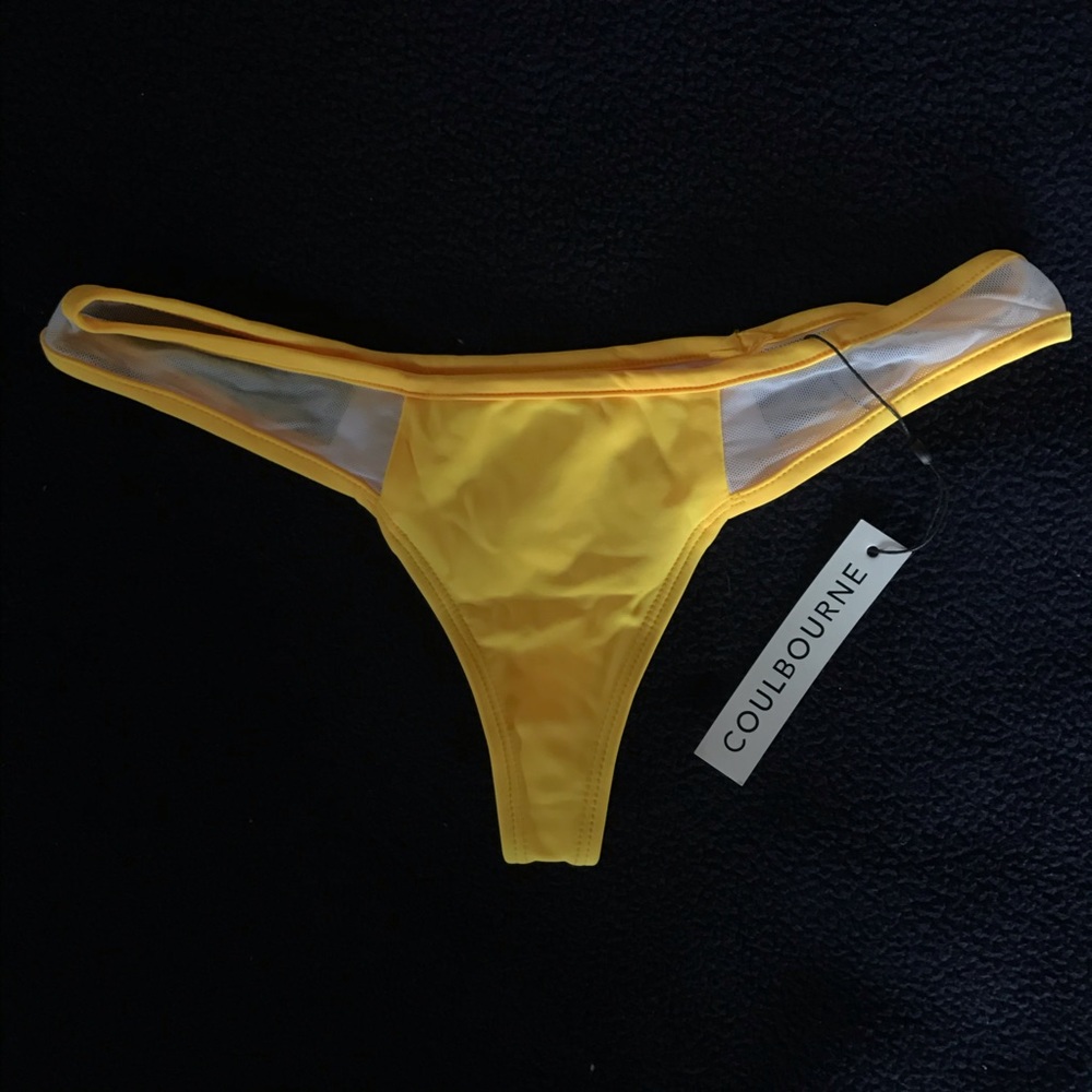 NWT Yellow Coulbourne Chelsea Bottoms
